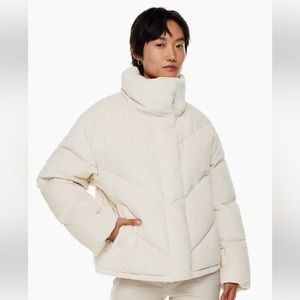 Aritzia Wilfred The Cloud Puff Corduroy Premium Goose Down
Coat